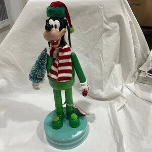 Disney Goofy Nutcracker w Tag Santa Hat, Bells, & Christmas Tree Wooden JC Penny